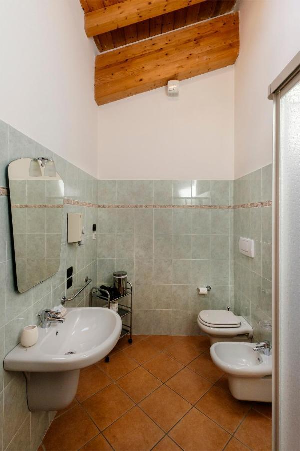 Al Colle Vila Cavaion Veronese Quarto foto